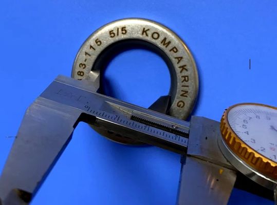 高圧オイルシール 鉄鋼+PTFE 材料付き ギアポンプモーター P-51モデル